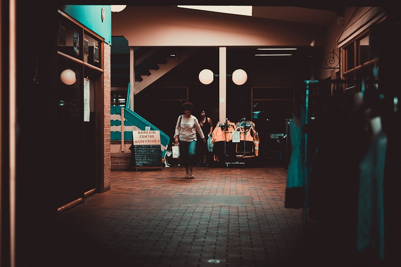 地下室潮濕怎么破？安詩曼除濕機來支招